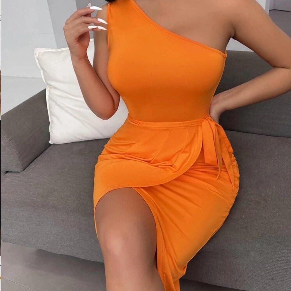 SHEIN Vibrant Orange One-Shoulder Dress